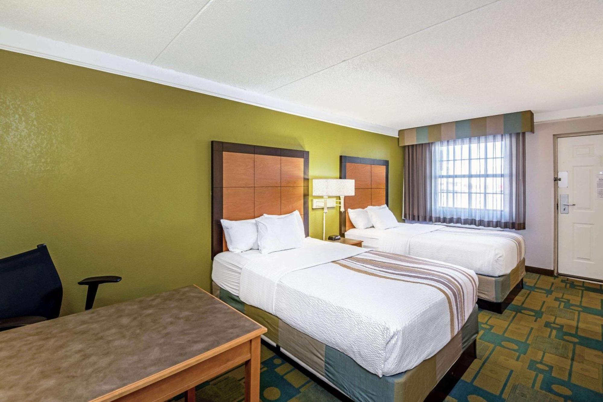 La Quinta Inn By Wyndham Amarillo Mid-City Bagian luar foto