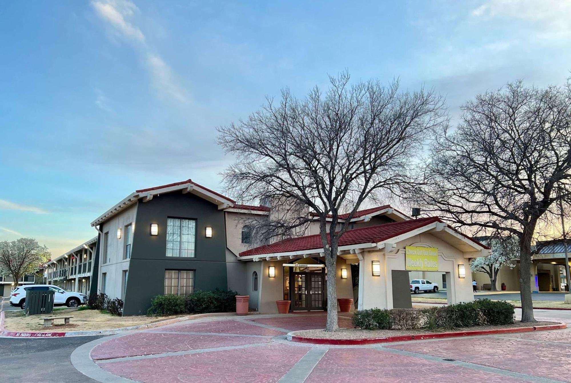 La Quinta Inn By Wyndham Amarillo Mid-City Bagian luar foto