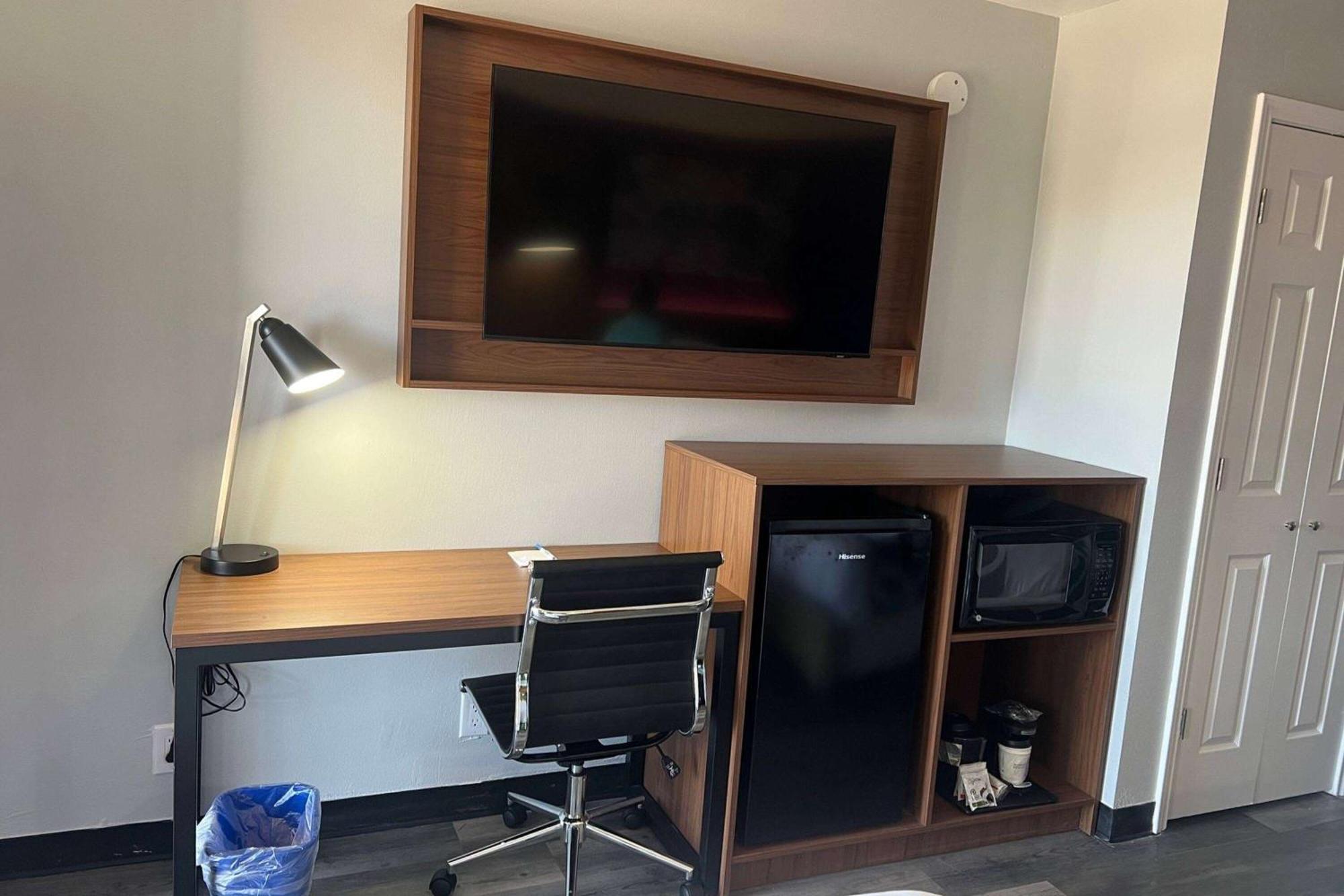 La Quinta Inn By Wyndham Amarillo Mid-City Bagian luar foto