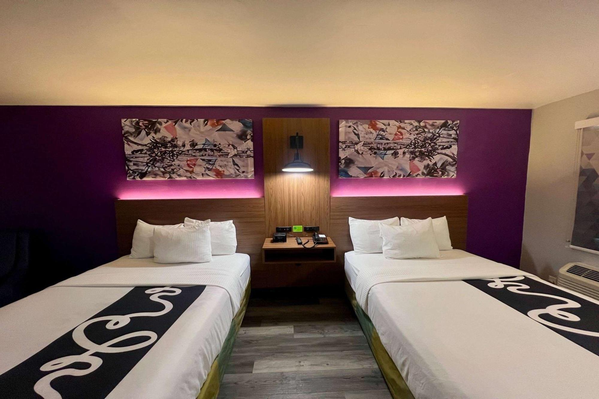 La Quinta Inn By Wyndham Amarillo Mid-City Bagian luar foto